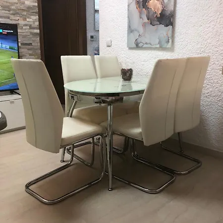 Perea Apartment *